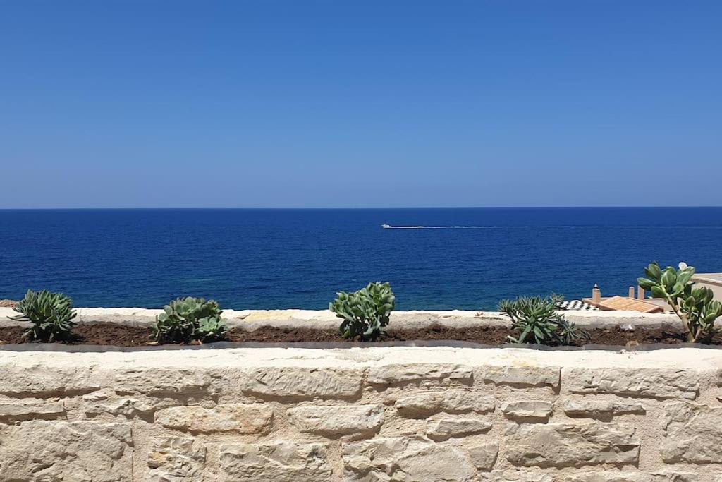 Zefyros Suite , Seafront Retreat ! Pánormos Eksteriør bilde