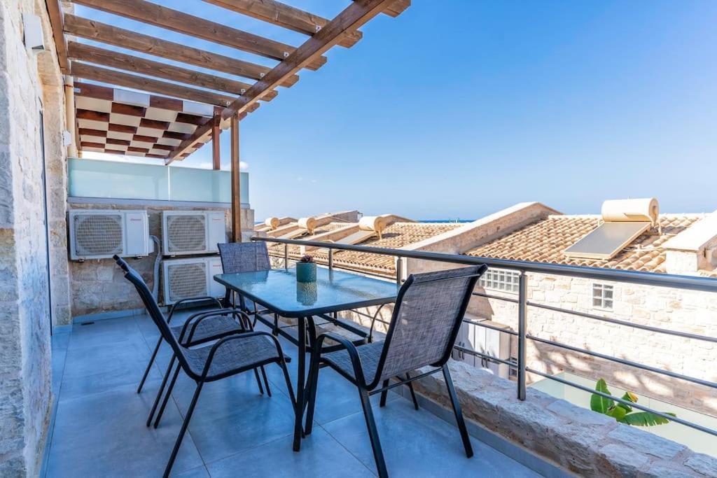 Zefyros Suite , Seafront Retreat ! Pánormos Eksteriør bilde