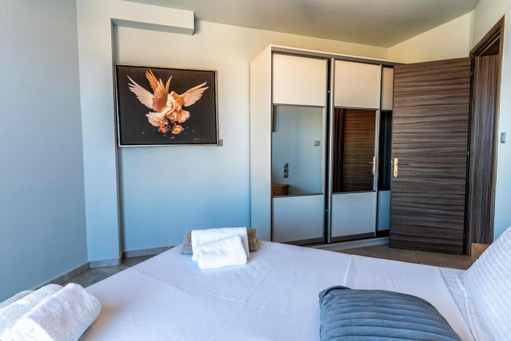 Zefyros Suite , Seafront Retreat ! Pánormos Eksteriør bilde