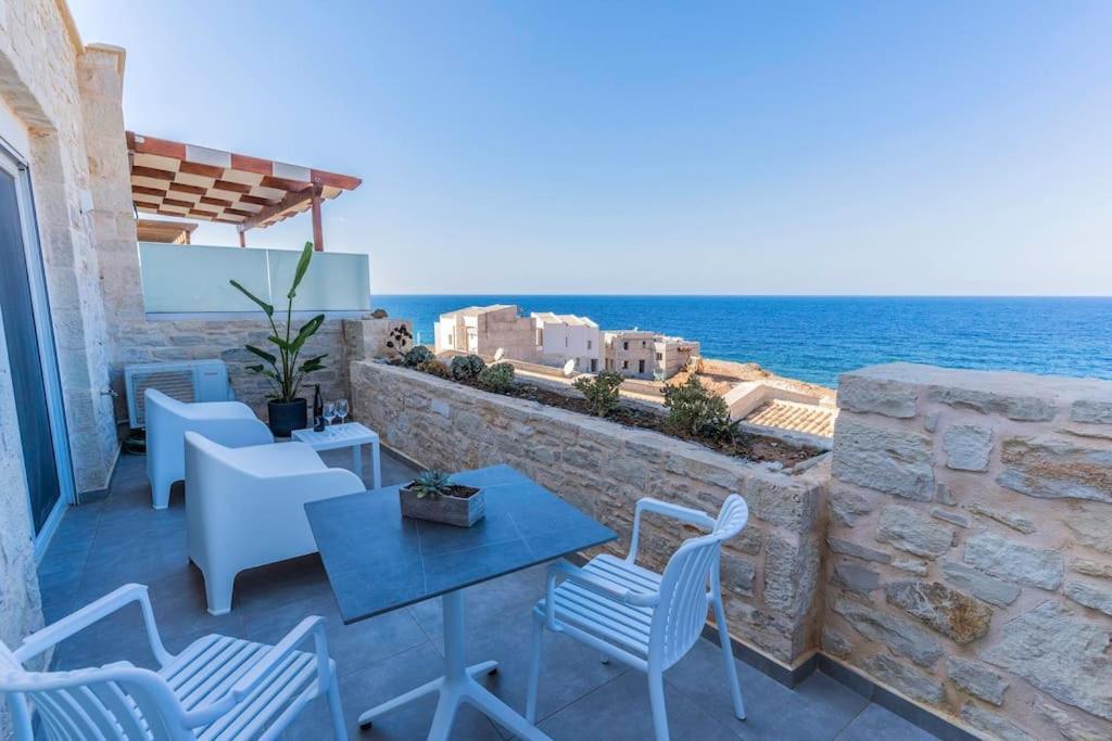 Zefyros Suite , Seafront Retreat ! Pánormos Eksteriør bilde